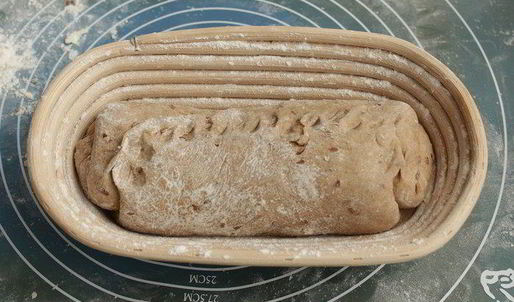 пшенично-ржаной хлеб с льняными семечками