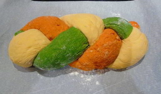 трехцветный хлеб