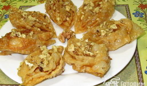 крымская пахлава на минералке
