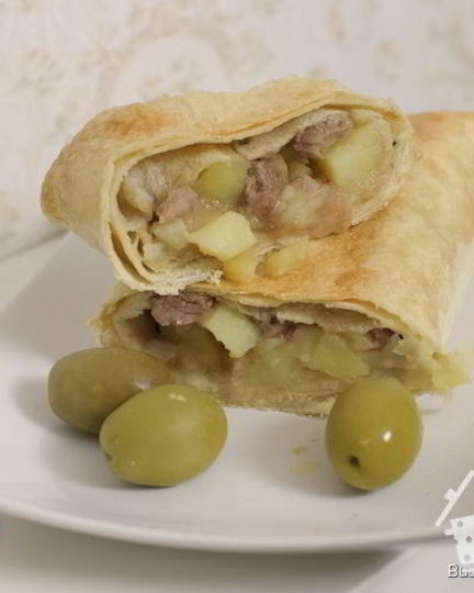 Рецепт конвертиков из лаваша с мясом и картофелем