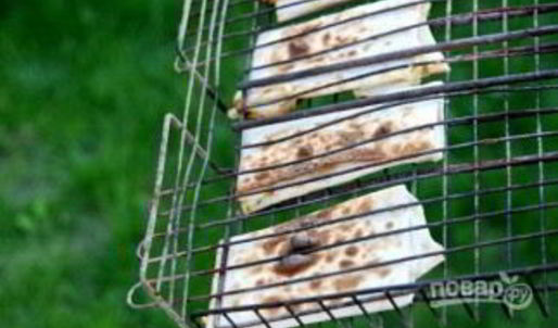 лаваш на гриле