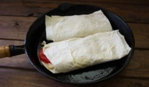 лаваш с копченым сыром