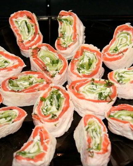 Рецепт лаваша с рыбой и огурцом