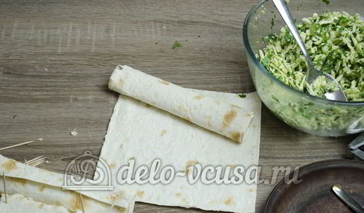 лаваш с сыром и зеленью