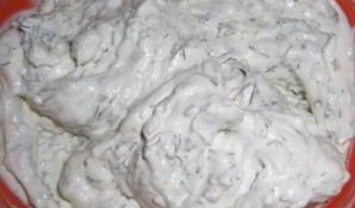 лаваш с творогом и чесноком