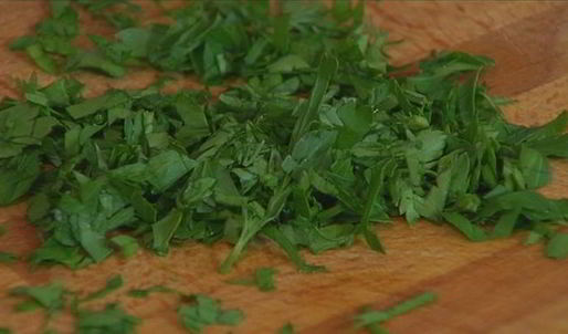 лаваш с яйцом, селедкой и зеленью