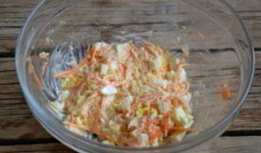 рулетики из лаваша с корейской морковкой