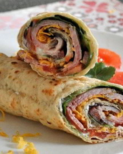 Рецепт рулетиков из лаваша с ветчиной
