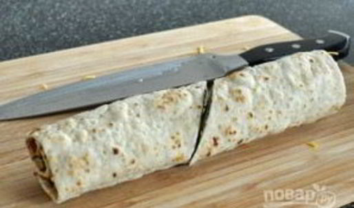 рулетики из лаваша с ветчиной