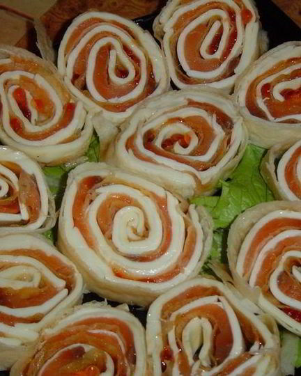 Рецепт рулетов из лаваша с икрой