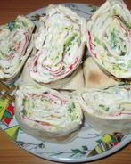 Рулеты из лаваша с плавленым сыром