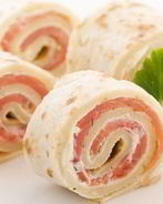 Рулеты с семгой в лаваше