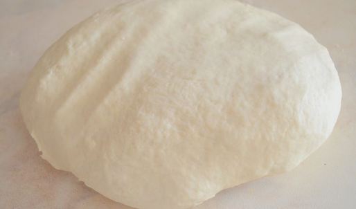 ароматная фокачча с помидорками черри и чесночным маслом