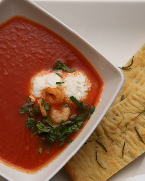 Фокачча с пряным маслом и розмарином