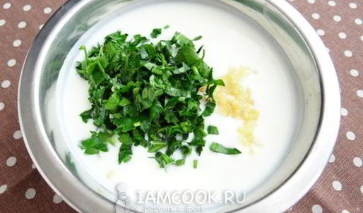 картофельные лепешки со шпинатной начинкой