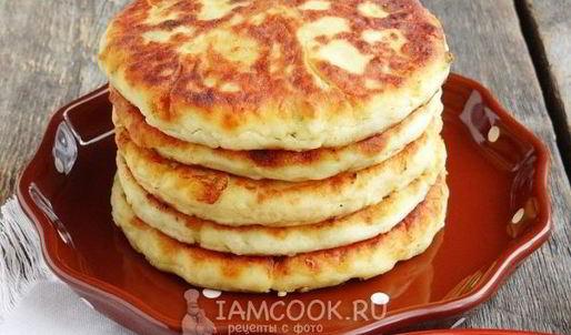 картофельные лепешки со шпинатной начинкой