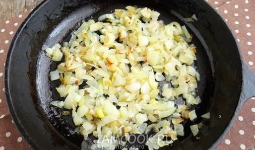 картофельные лепешки со шпинатной начинкой