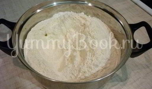 хрустящие лепешки с сыром и зеленым луком