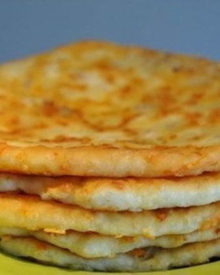 Рецепт лепешки из сулугуни на сковороде