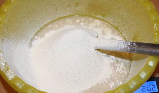 лепешка с кунжутом