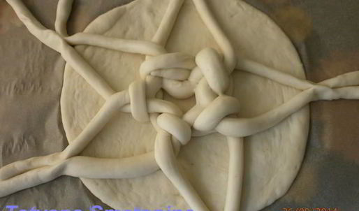 лепешка цветок