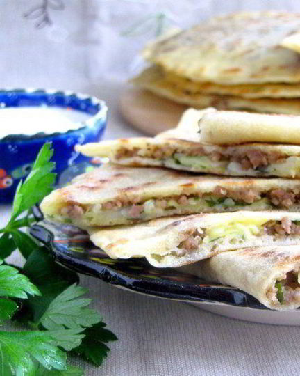Рецепт лепешек гезлеме с мясом и картошкой