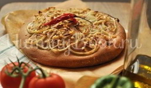 луковая фокачча с сыром