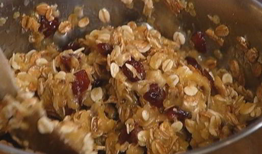 овсяные лепешки с бананами и клюквой