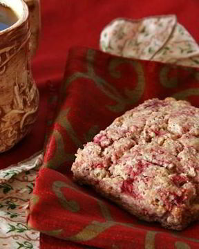 Сливочные лепешки с малиной