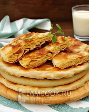 Слоеные лепешки на сковороде