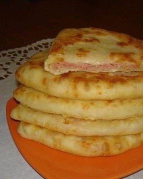 Сырные лепешки