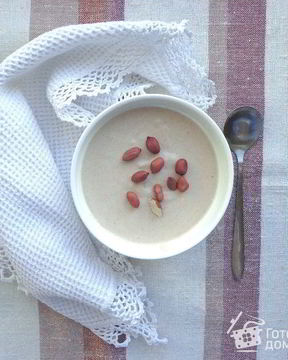 Творожный мусс и лепешки из гороховой муки с маком