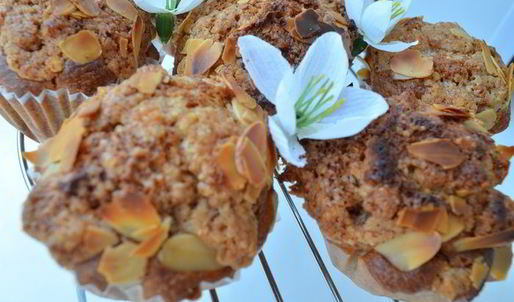 абрикосовые маффины с миндальным штрейзелем