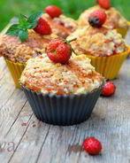 Клубничные маффины с овсяными хлопьями и имбирем