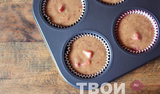 клубничные маффины