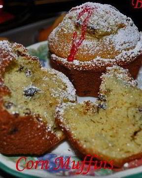 Кукурузные маффины с голубикой