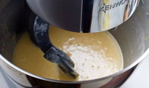 лимонные маффины с маком и лимонной глазурью