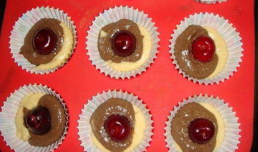 маффины дуэт с черешней