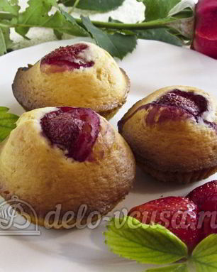 Маффины с клубникой