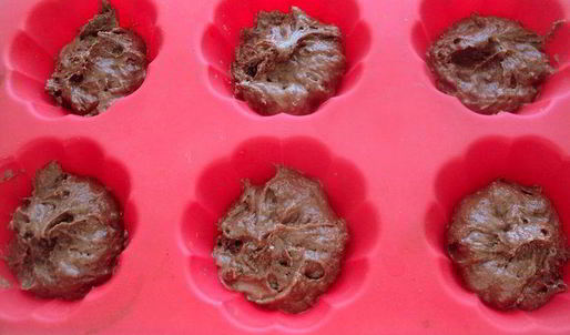 шоколадные маффины с сюрпризом