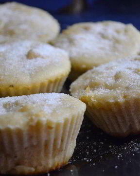 Яблочно-банановые маффины