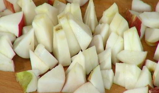 яблочные маффины на кефире с орехами и отрубями