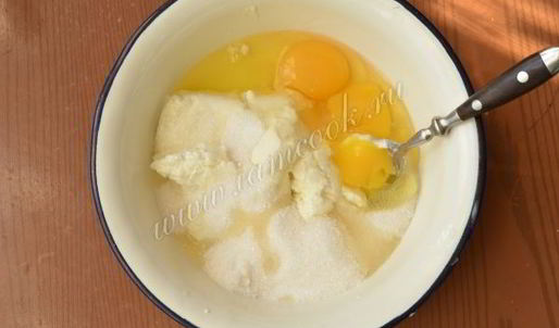 манник на кефире с творогом