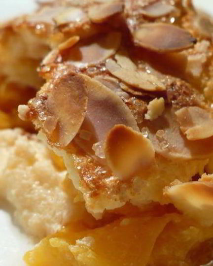 Рецепт манника с персиками