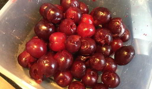 манник с вишней