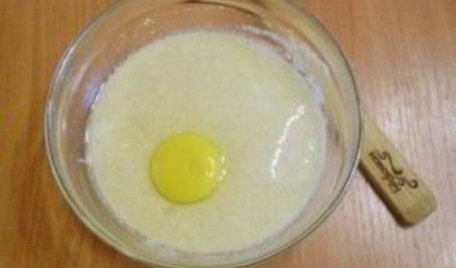 манник с яблоками на кефире