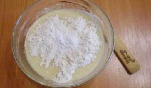 манник с яблоками на кефире