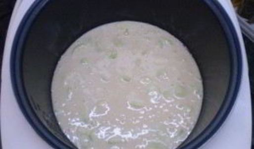 манник с яблоками на кефире