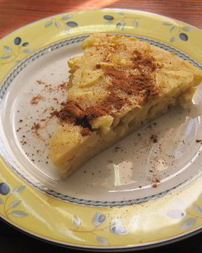 Манник с яблоками