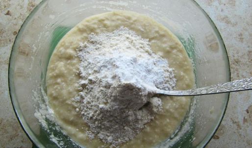 постный кекс-манник с кокосом и персиками